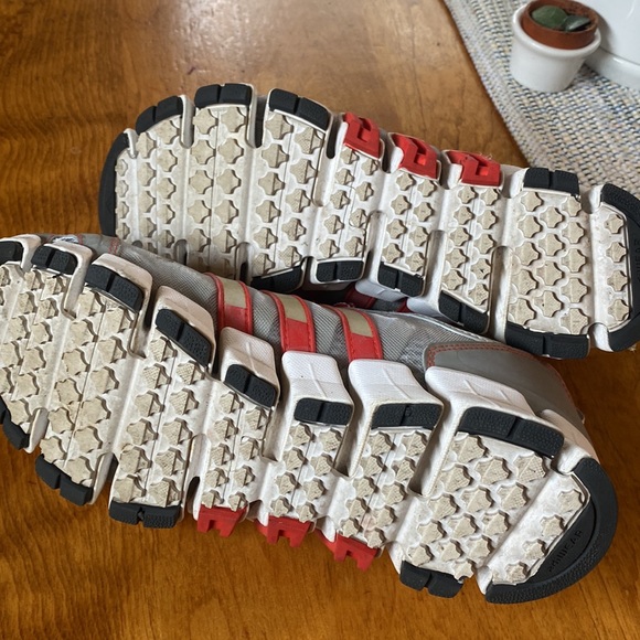 Adidas climacool running shoes size 8.5 Women - Picture 4 of 6